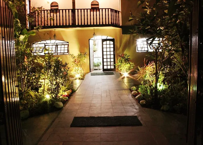 Farol Das Gaivotas Pousada E Residence Caraguatatuba